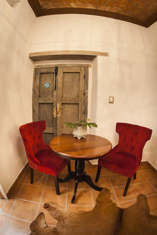 Hotel FK San Miguel de Allende Zimmer foto